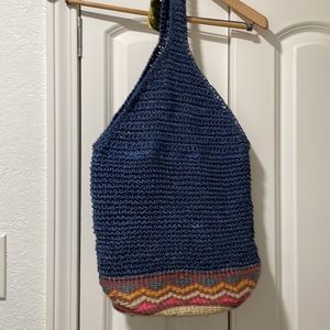 It’s made of crocheted, never been used, it is little wide the inside